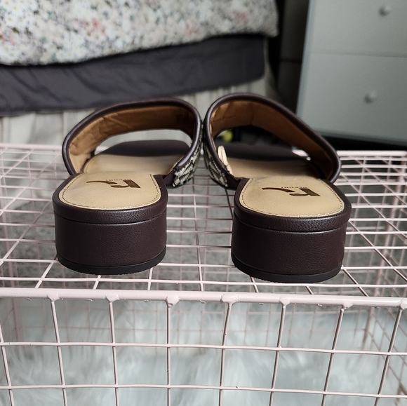 Report Brown and Cream Geometric Slide Sandals - Picture 7 of 7